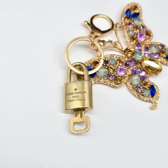 Authentic Louis Vuitton Lock & Key with unbranded Bagcharm, Keycharm, Keychain - Picture 7 of 9